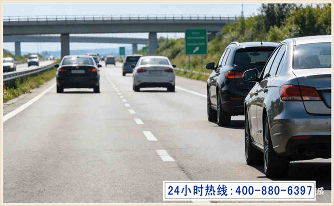 襄阳长春拖车电话 襄阳长春拖车电话